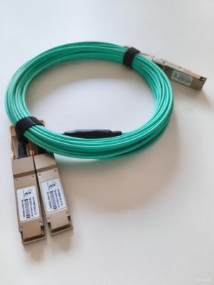 طراحی کابل سفارشی برای اتصالات QSFP-40G | تولید کننده دسته سیم که راه حل های با فرکانس بالا و تأخیر کم را برای HPC، Cloud و سیستم های سوئیچ شبکه ارائه می دهد.